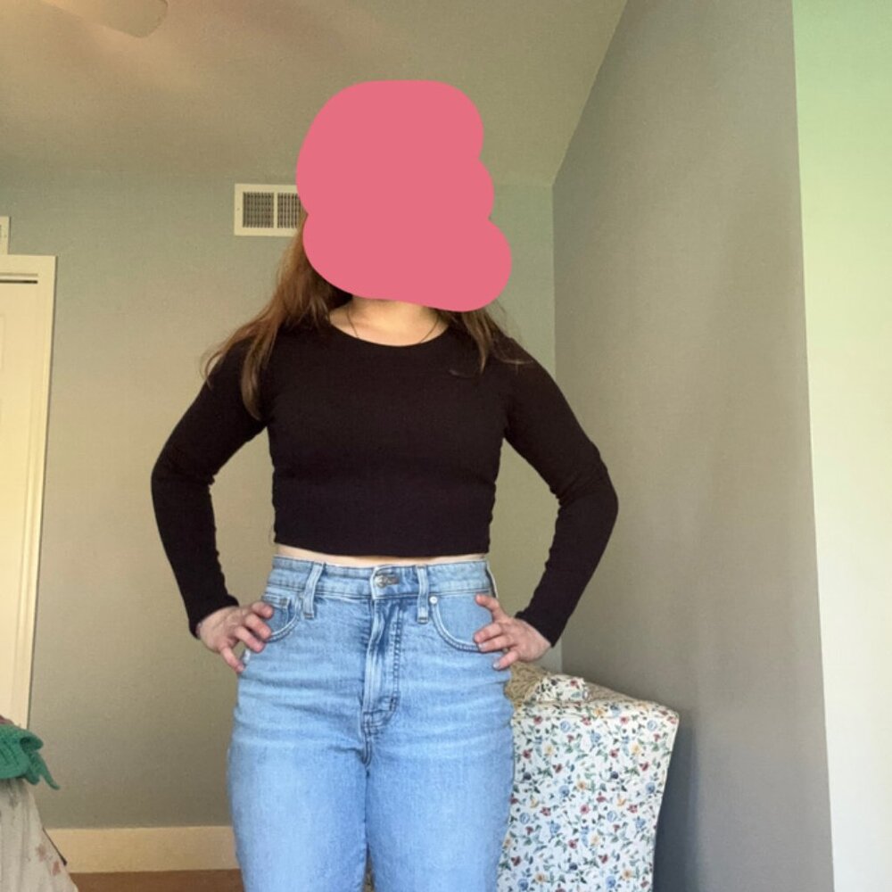 Bozzolo cropped black longsleeve